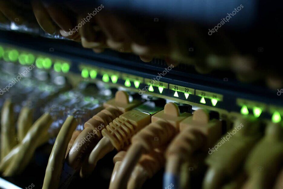 Managed business router at branch edge